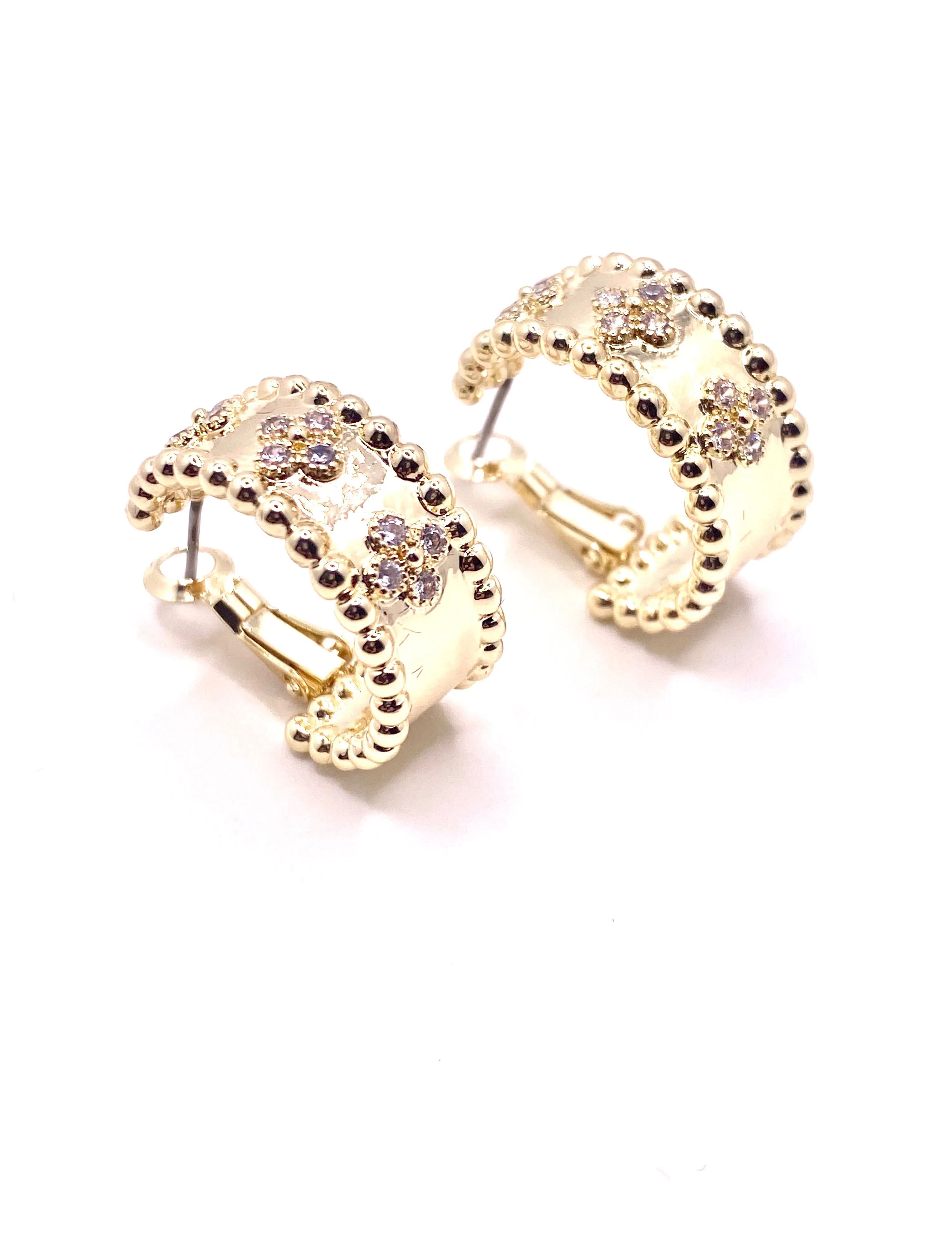 Beaded Small Hoop With Clover CZ Detail