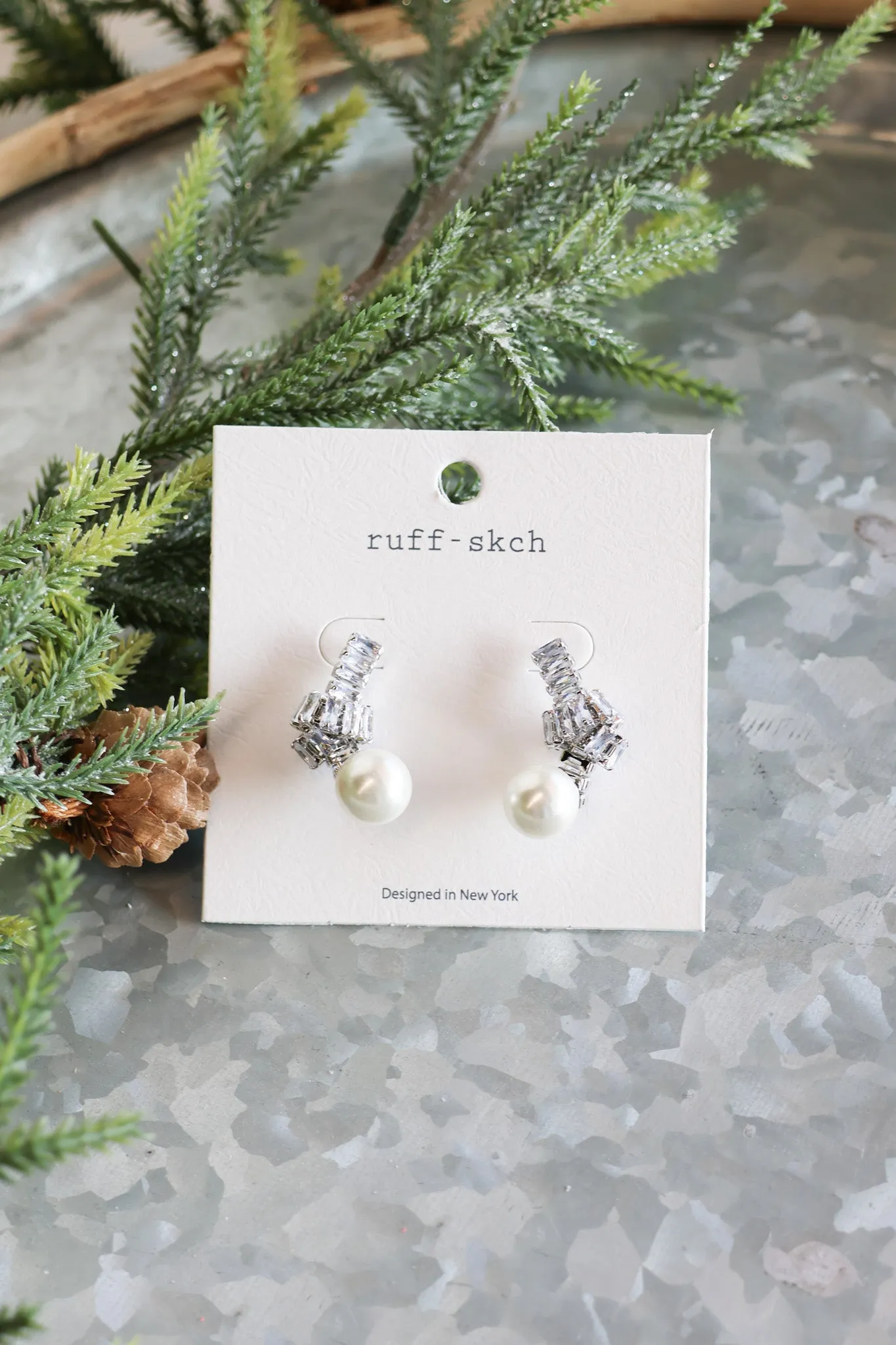 Knot Your Pearl Earrings