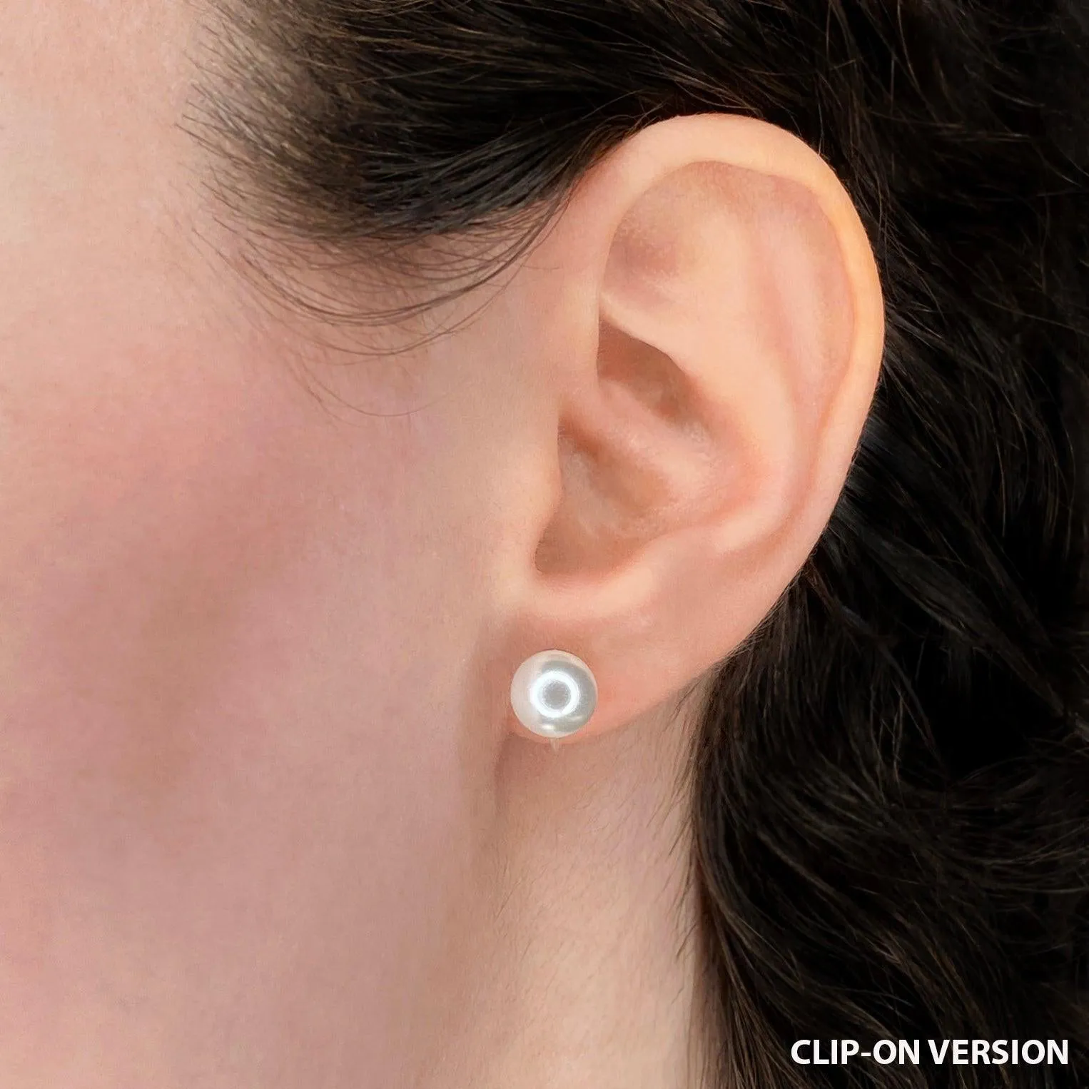 MEDIUM PEARL STUD CLIP-ON EARRINGS IN SILVER