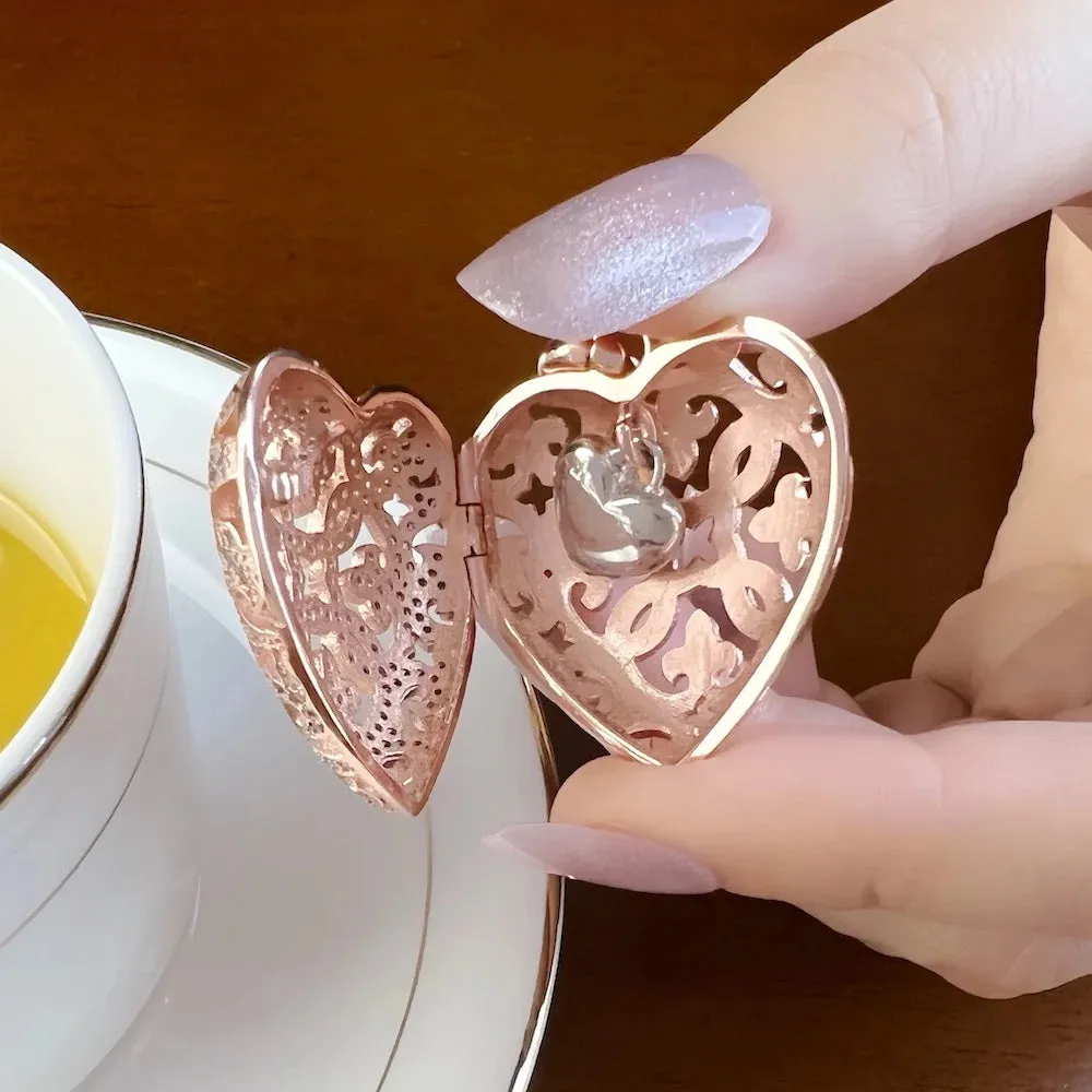 Pendant Love Heart Locket